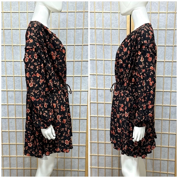 ⭐️Free People Flower Fields Mini Dress in Dark Combo [G13] - Picture 4 of 11